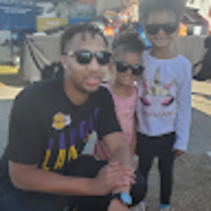 Meet your Posher, Logan